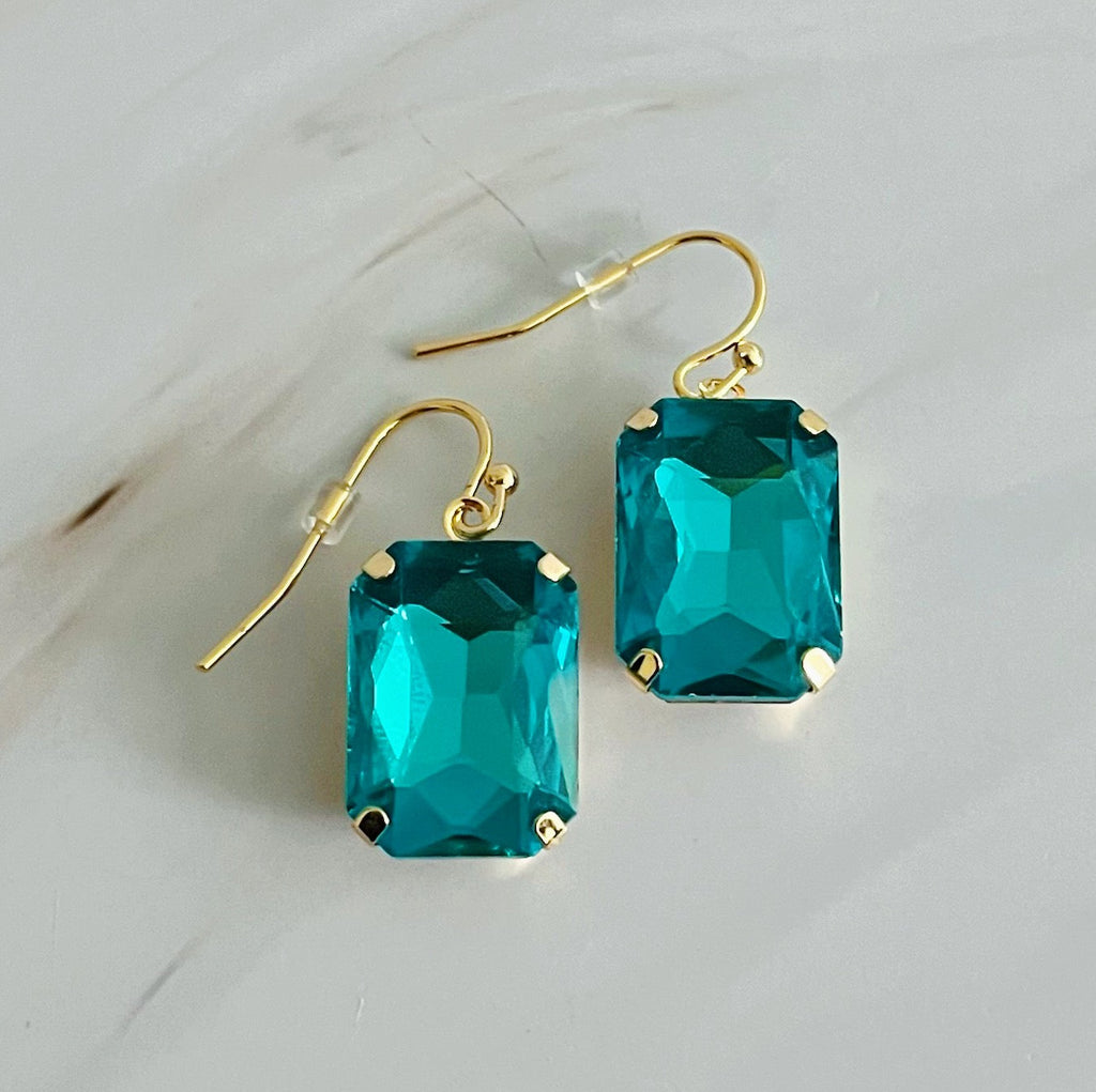 Simple And Classy Jewel Earrings