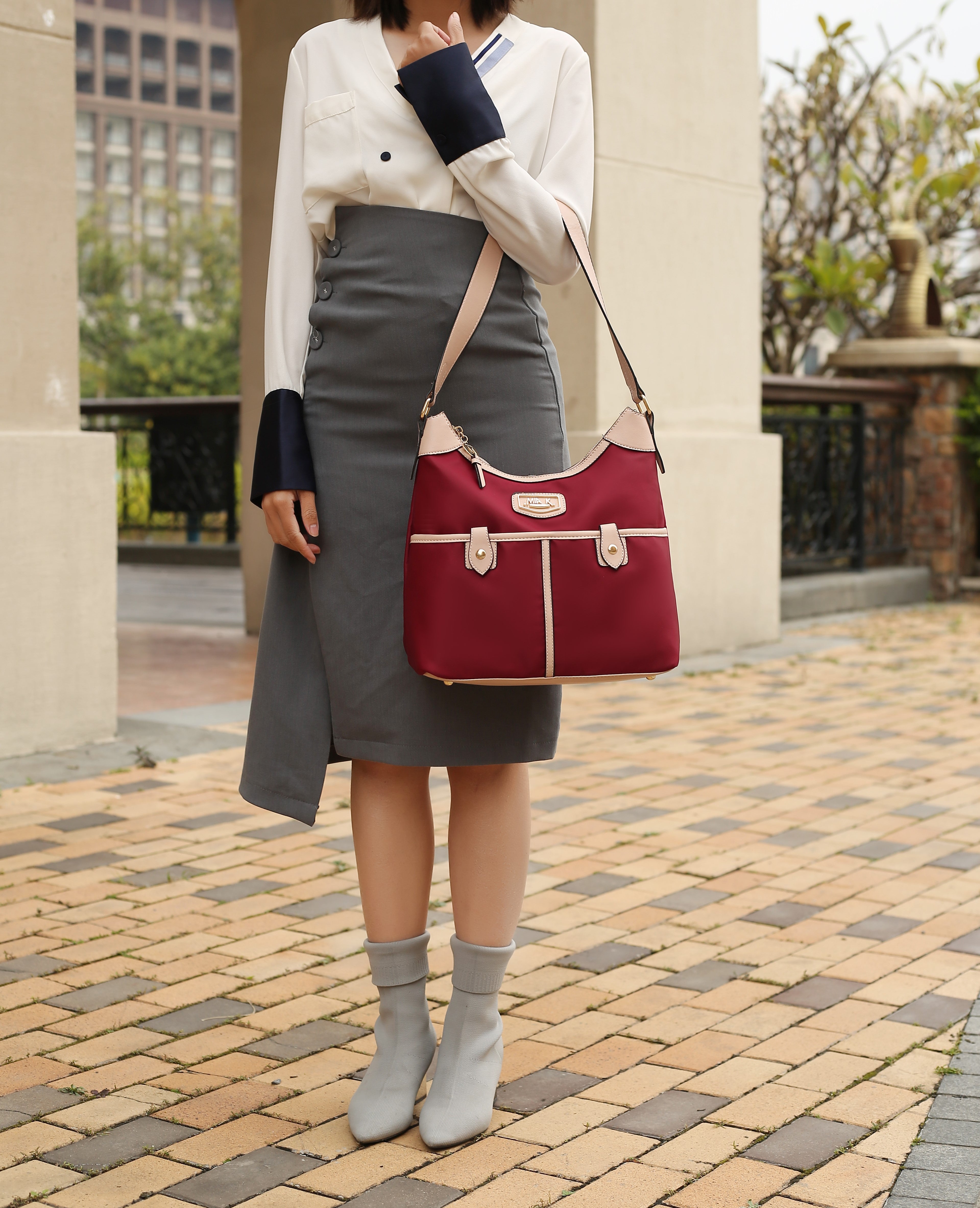 Harper Shoulder Bag with a Wallet